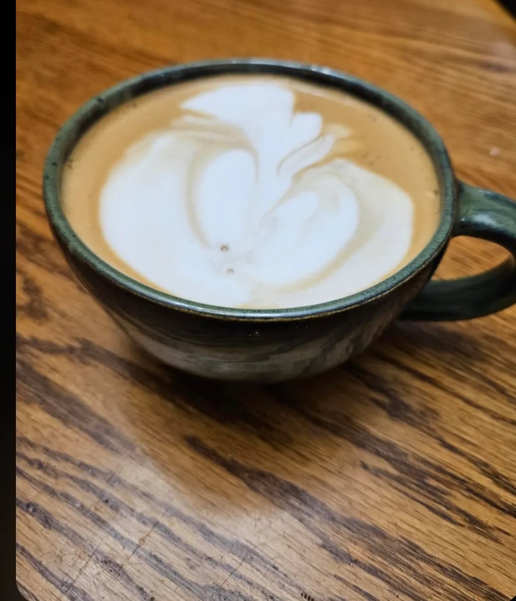 Set of gorgeous green cappuccino cups